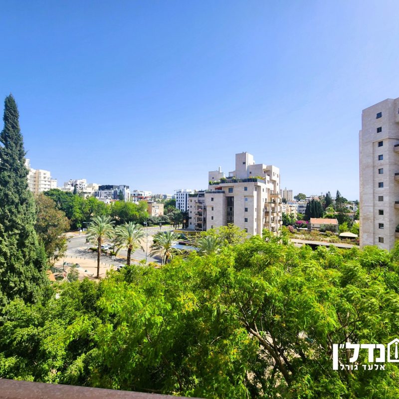28 נוף חדר שינה