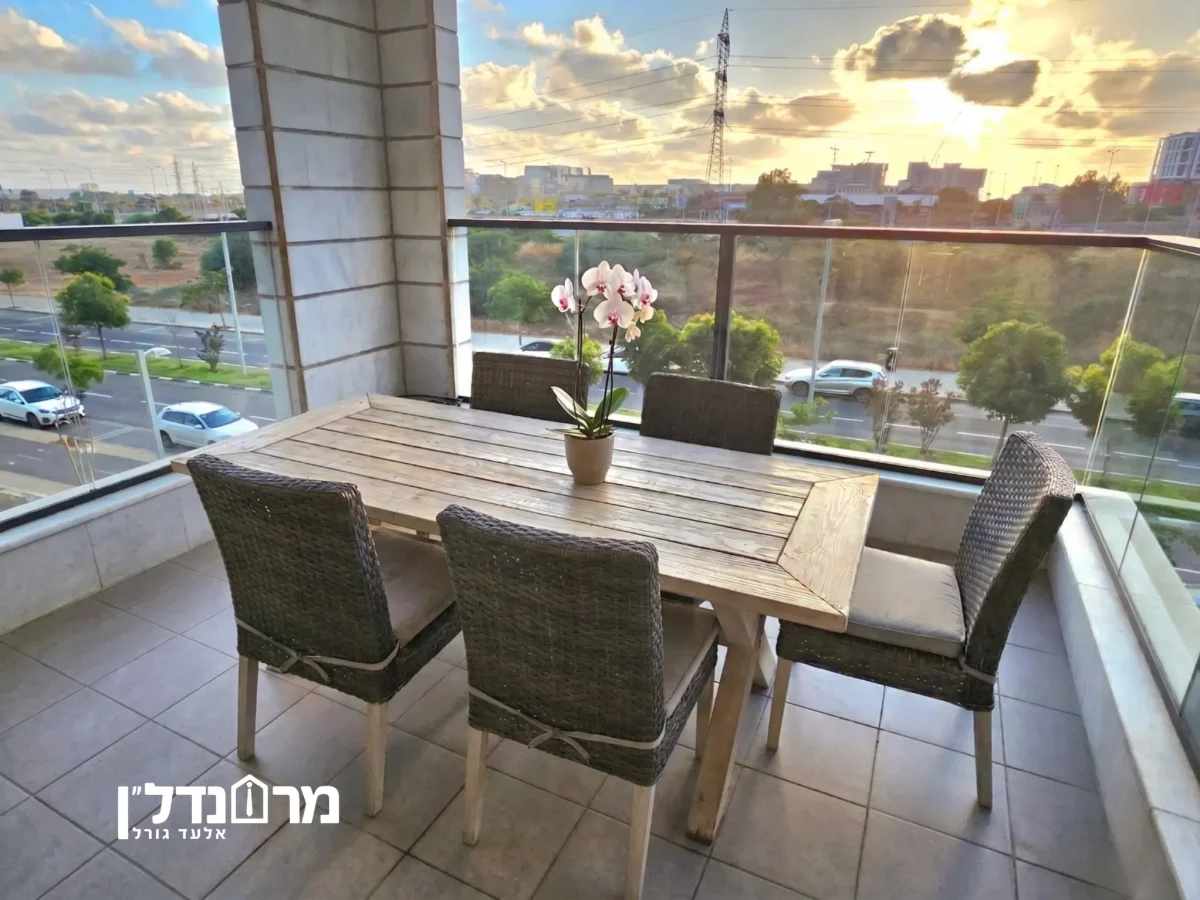 5 rooms on Mota Gur Street