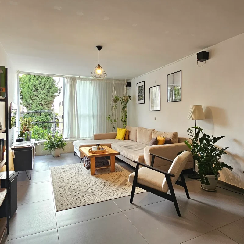 Ben Gurion Herzliya