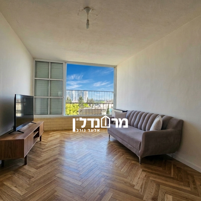 For sale 3-room apartment on Shamai Street, Quiet Center, Herzliya