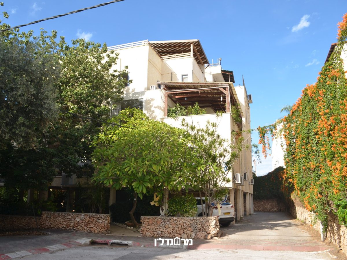 For sale 5-room duplex