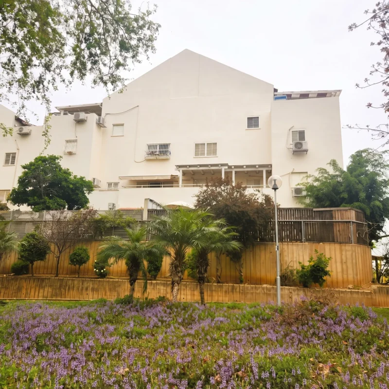 apartment for sale on Dror Street, Ra'anana