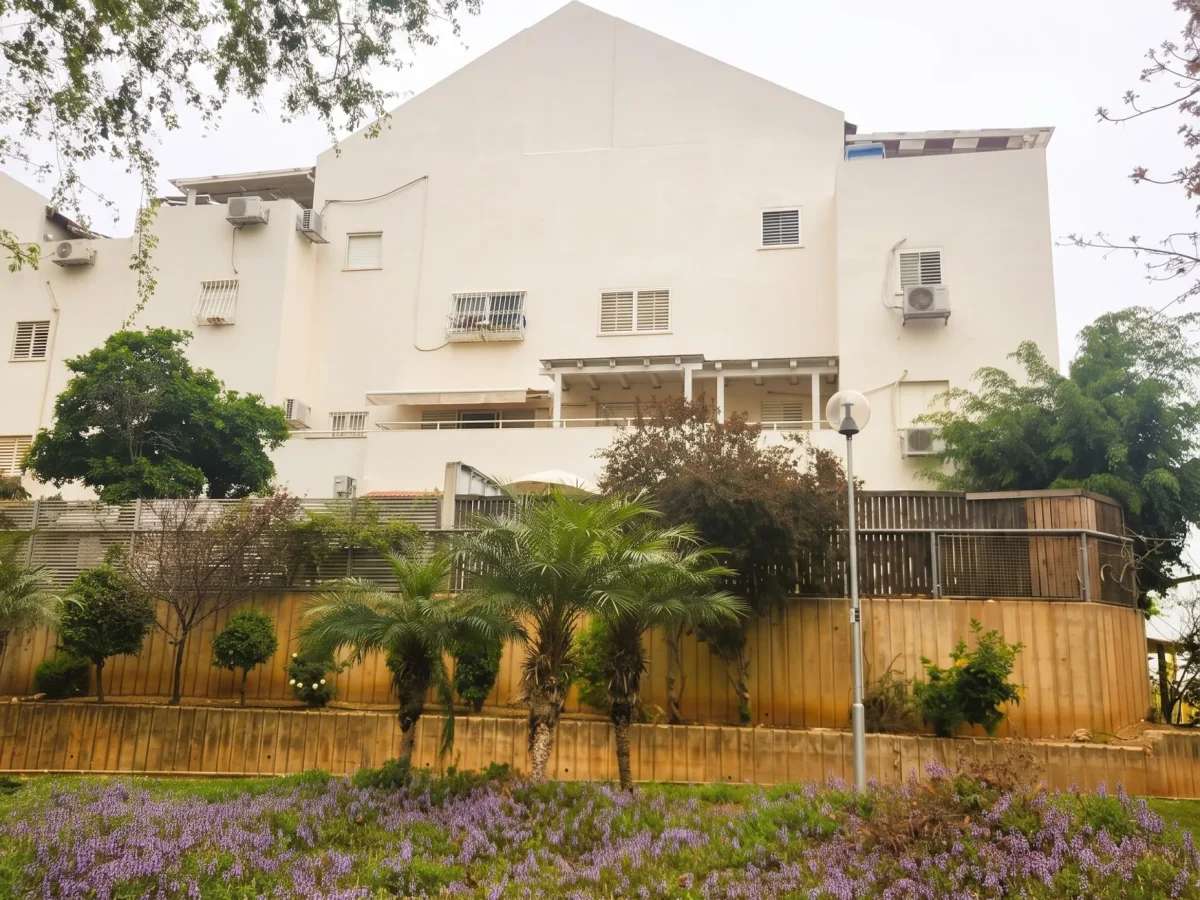apartment for sale on Dror Street, Ra'anana