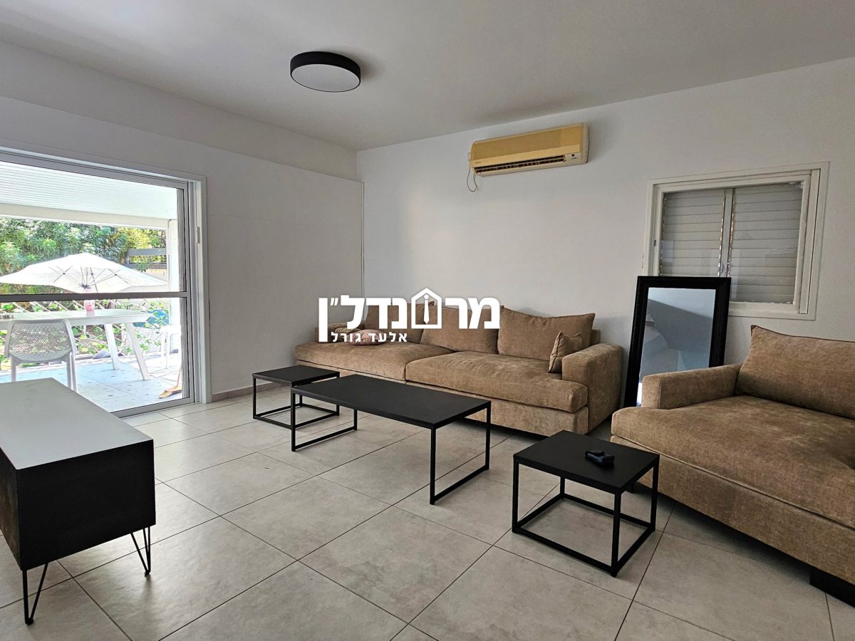עותק של 10