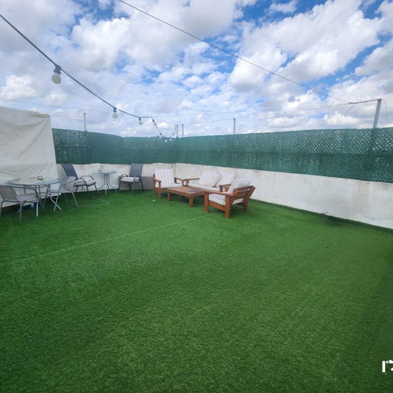 עותק של 86 מרפסת גג